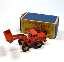 Matchbox Lesney #69 HATRA TRACTOR SHOVEL  - MINT & ORIGINAL BOX