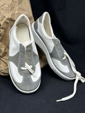 Neue Sportschuhe Aus DDR