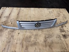 VW Vento Kühlergrill