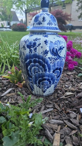 Große delft vase mit deckel - delft,