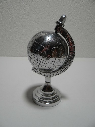 Globus klein aus - , aluminium