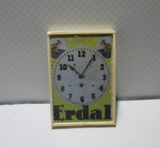 Uhr Holz Wanduhr (Erdal)