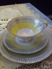 Sammel Tassengedeck /PP 5/  Weisswasser Porzellan aus Nachlass 