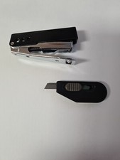 Hefter, Cuttermesser, mini und kleine Zahnpastatube f. Kaufladen