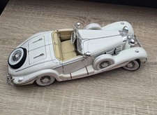 Mercedes-Benz 500 K Specialroadster von 1936 im Maßstab 1:18
