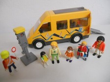Schulbus + Schule Zubehör Schüler Lotse Ampel +Figur Figuren Playmobil