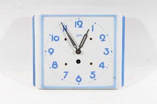 Alte uhr wanduhr zentra - alte,