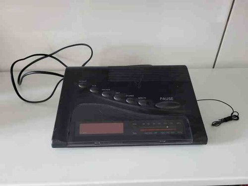 Alter radiowecker modell - modell, v