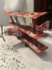 Coca-Cola-Dosen-Dreifachdecker Flugzeug