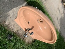 Waschbecken und Toilette Topzustand!