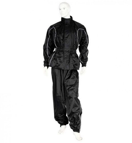 Set aus regenjacke und - set,