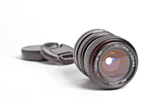 Tokina 5 28 - 3,5-4,5/28-70, canon