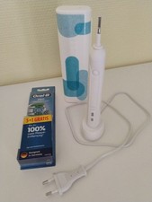 °ORAL B PROFESSIONAL CARE ELEKTRISCHE ZAHNBÜRSTE LADESTATION 5 AUFSTECKBÜRSTEN°