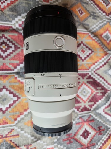 Sony 200mm 4 macro - sony, f/4