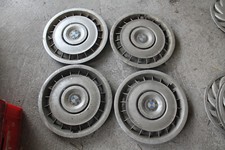 4 x BMW E32 E34 36.13-1 181532 15 ZOLL RADKAPPEN, KAPPEN
