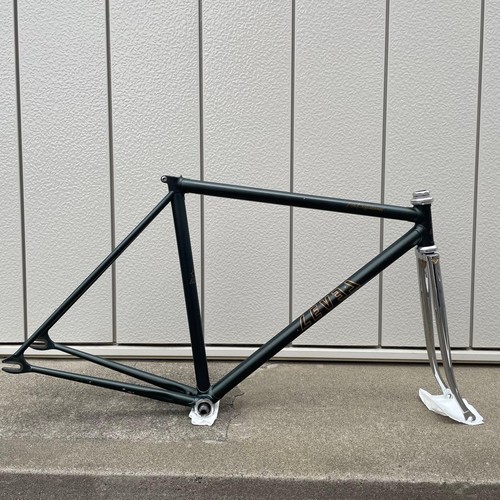 Level pist single speed - level,