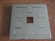 Untersetzer Metall 2 in 1 quadratisch geometrisch