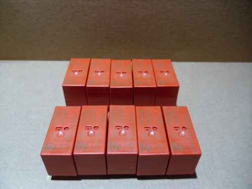12v relais schrack - x,