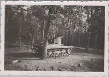 Foto, Wehrmacht, Deutscher Panzerkampfwagen V Panther im Wald (MJ-37)1025