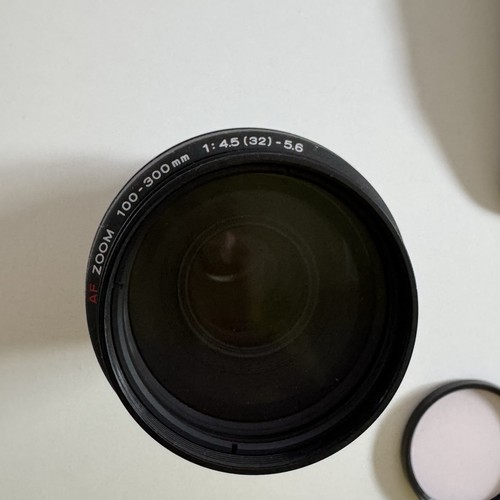 Minolta objektiv 100 - 100-300, mm