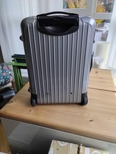 RIMOWA Salsa Cabin Trolley 2 Rollen 51 cm x 38 cm x 20 cm Polycarbonat