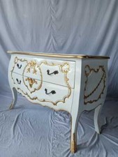 Königlich antike Kommode