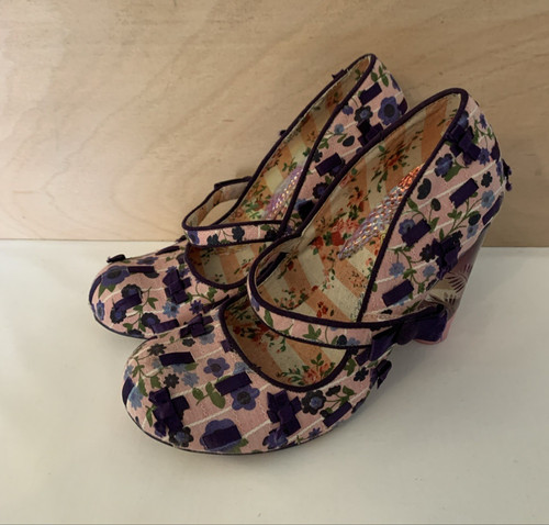 Irregular choice secret pair - secret,