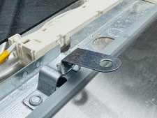 Miele Spülmaschine Befestigung Arbeitsplatte unten Halter Unterbau oben