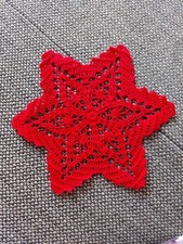 Kleines Deckchen Stern Untersetzer gehäkelt rot  Deko 20 cm  Geschenk