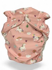Omutsu „Einhornwunder“ – Stoffwindel mit PU außen & Molton innen