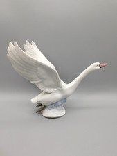 Wagner & Apel Porzellan Figur , Schwan , Germany