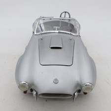 Kyosho 1:18 Shelby Cobra 427