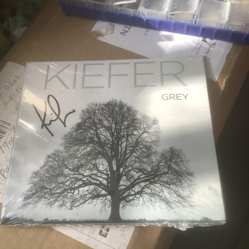 Kiefer sutherland grey cd - kiefer,