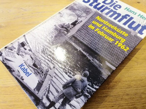 Die sturmflut nordseeküste - die, sturmflut.