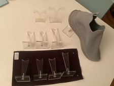 10 Teile, 8 Schuhhalter, 2 Ohrstecker Plexiglas Ladendeko Second Hand