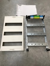 Hager UW31V Einbausatz,m. Hutschienen, f. Feldverteiler 3-reihig, 450x250mm, QC