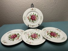 Vintage 4 Porcelain