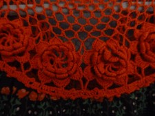 Kleid Reine Seide + Handarbeit NEU schwarz mit Rosen