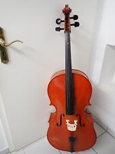 Neuwertiges Cello " Ideale VC2 " von Gewa mit Bogen und Transporttasche.
