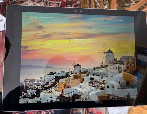 Surface pro 8gb - ram,, 256