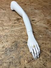 Schaufensterpuppe Arm links ca. 70 cm weiß – Deko Arm Mannequin Ersatzteil