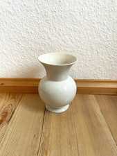 Weiße Vintage Vase retro in