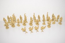 28 Airfix Soldaten Figuren