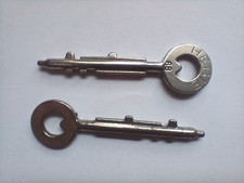 2 alte orig. Schlüssel für Fahrrad-Schloss / Speichenschloss – HEBIE # 68