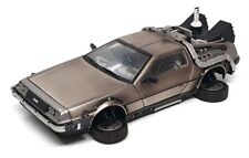 Sun Star 1/18 Scale DC12124F - De Lorean Back To The Future Part 2