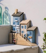 Holz Dekohäuschen Dekohaus Hafenpromenade, maritime Deko, 26 cm hoch, Holzdeko