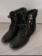 Damen Boots Stiefeletten Stiefel Schuhe Gr. 39 NEU mit Spitzendetails 