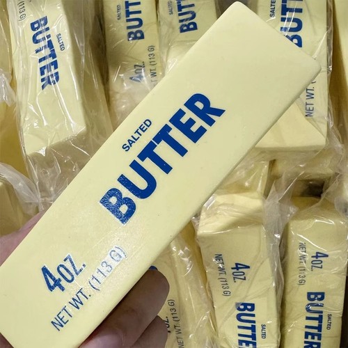Realistischer butterstab - realistischer,