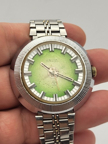 Raketa ufo cal 2609 uhr - raketa,