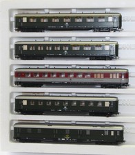 Liliput H0 835 5teiliges Schürzenwagen-Set einschl Postwagen in OVP